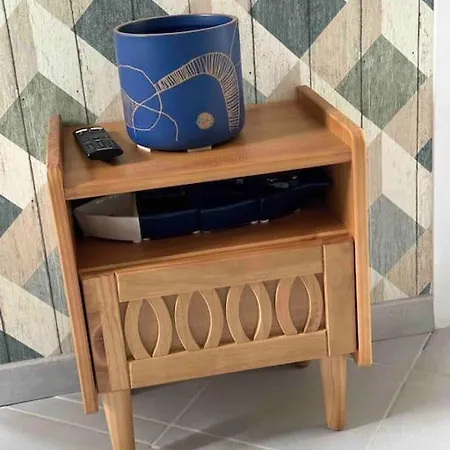 Face A La En Roussillon Apartment *