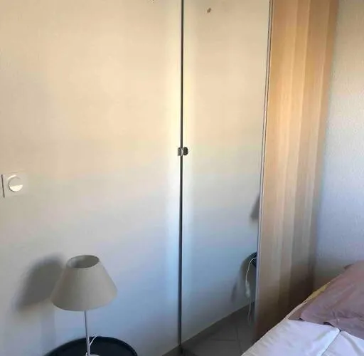 Face A La En Roussillon