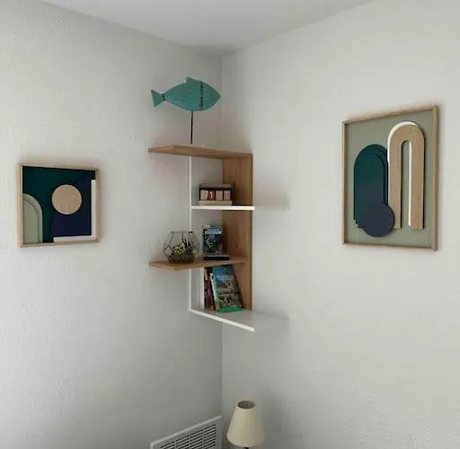 Face A La En Roussillon Canet-en-Roussillon