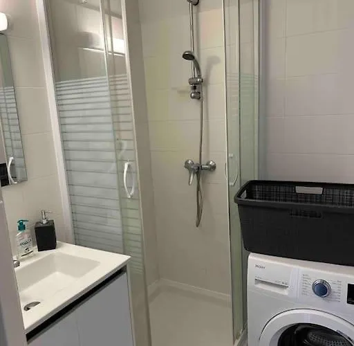 Apartamento Face A La En Roussillon